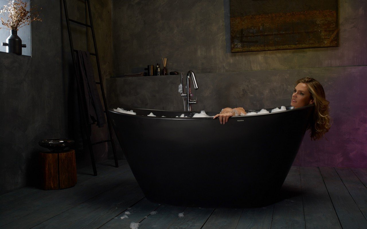 Purescape 748M Black Freestanding Stone Bathtub